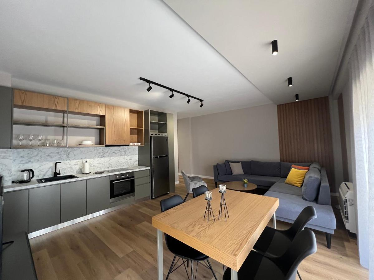 Coral Apartments Σαράντα Εξωτερικό φωτογραφία